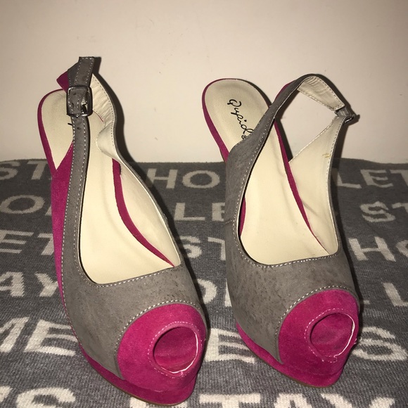 Qupid Pink Gray Heels - Picture 6 of 8